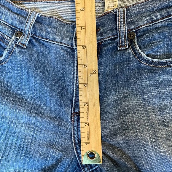 Abercrombie and Fitch Y2K Low Rise Flared Leg Jeans Size 6 - Picture 7 of 8